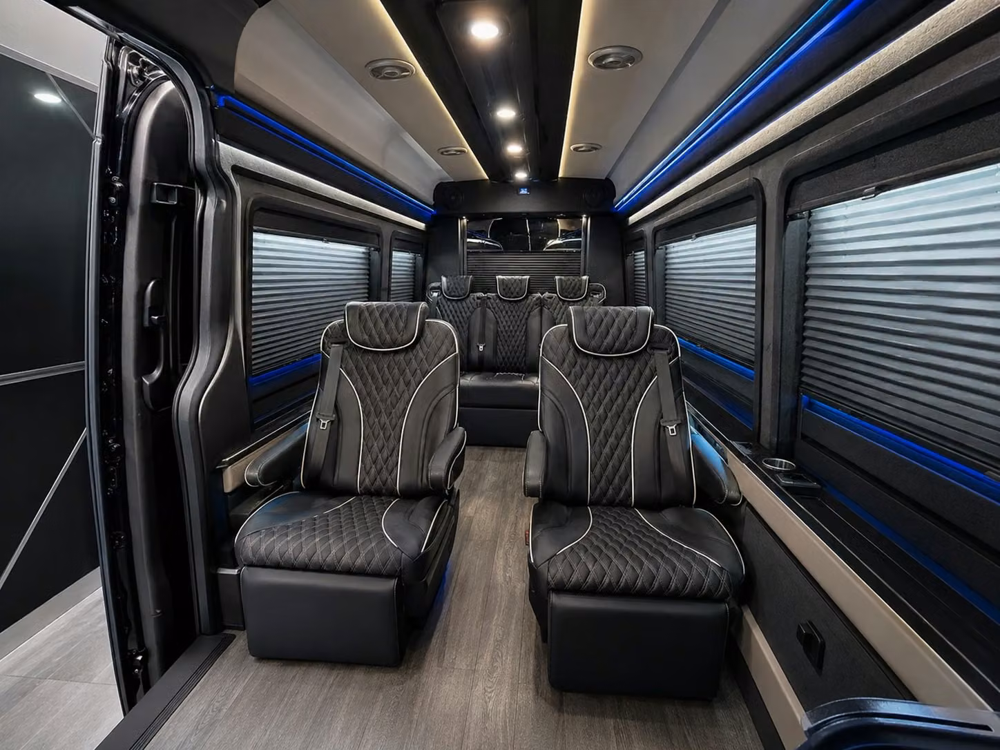 buckeyecharterbus com is how buckeye groups book smarter airport transportation